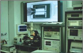 毫米波CMOS射频芯片嵌入式偶极子天线解析