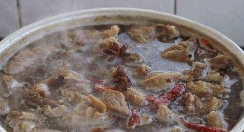 牛肉炖不烂,嚼不动 只要加点 它 ,30分钟软烂入味,还不塞牙