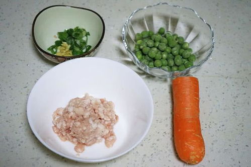 下班回来吃舒心,就来碗豌豆肉沫面,十分钟端上桌,一下能吃三碗