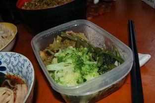 三伏天, 养胃 正当时,远离 2字 ,做好3件事,胃会越来越好
