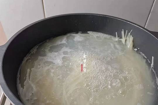 宠爱家人,从味美早餐做起,三人早餐面包小吃皆有,各取所爱