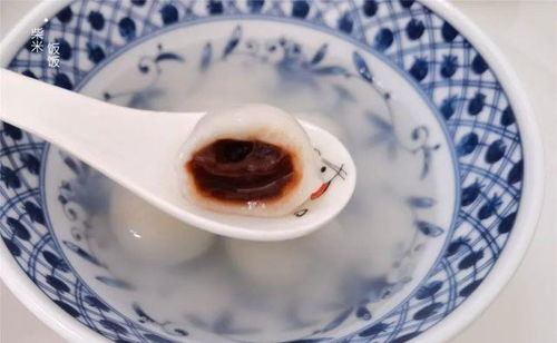 不会包汤圆的看过来,这个做法很简单,不破皮不露馅,细腻好吃