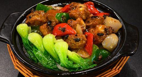 十二种煲仔饭做法,美味绝伦,顾客 好吃,再来一份打包带走