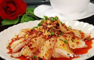 蒜泥白肉 超实用家常菜,蒜香浓厚,肥而不腻