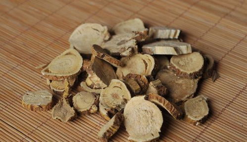 苦参 花椒泡陈醋,灰指甲绕道走,用一个高兴一个