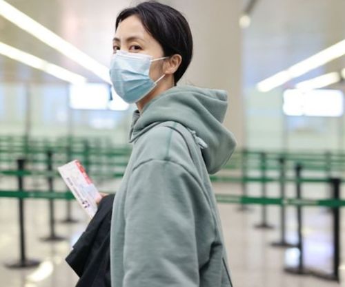 43岁孙莉从不赶时髦, 上松下松 看似随意,但恰恰高级又洋气