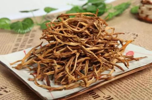 42种生长在农村的中草药,你天天踩它,却不知它的神奇功效,扫盲吧 全草 