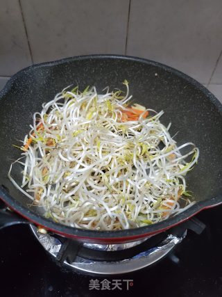 芽菜炒粉条的做法 芽菜炒粉条怎么做 琪 feXjZ8E2的菜谱 