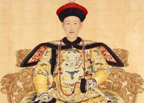 她是乾隆后宫的答应,得罪天子两次降级,死后还被扔出皇陵
