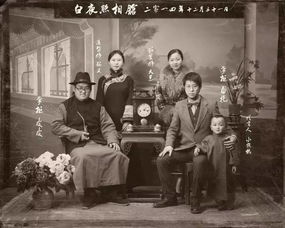 俩个85后哥们开了家复古民国照相馆,勾起了人们怀旧的心