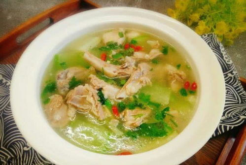 清炖羊肉膻气重不好做 其实只需2个窍门,肉嫩汤鲜尽情享用