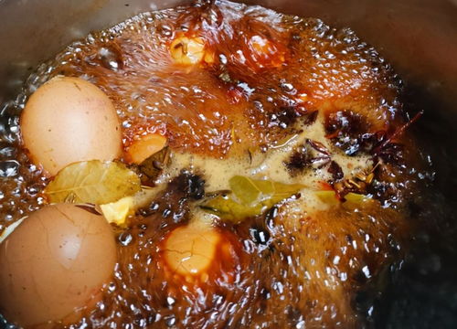 五香茶叶蛋最好吃的做法,用料精确到克,茶香浓郁 鲜嫩美味
