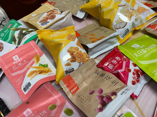 春节快到了,晒了一下我家冰箱存的年货,朋友 你家是土豪