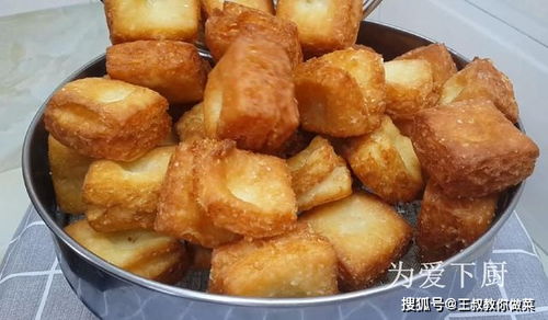 我家面粉从不蒸馒头,加2个鸡蛋,外焦里软又香酥,比油条还好吃
