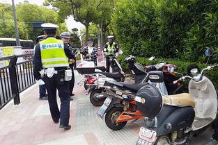 未戴头盔暂留车辆,去取 随机抽查机关单位,暗访 电动车头盔管理再升格