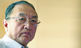 柳传志 联想正申请银行资质 计划退休前整体上市 
