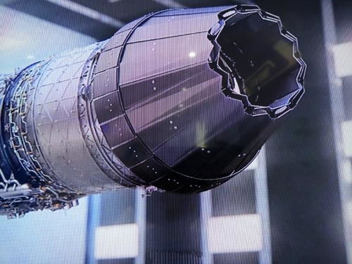 CCTV曝光脏空调吹黑白毛巾,海尔现场自证清白