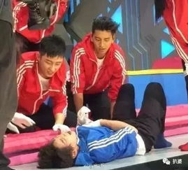 张杰录节目导致缺氧晕倒受伤,浙江卫视又出事了emmm... 