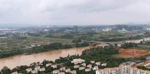 赤峰作为内蒙人口第一大市,为什么经济发展的很一般