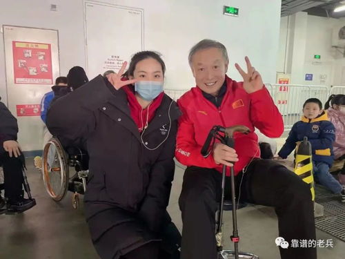 这位美女大学生一不留神走红网络,成为河南人的骄傲