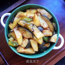 家常地三鲜的做法 家常地三鲜怎么做 米拉Miira的菜谱 