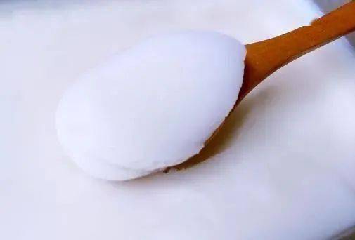 熬猪油,别只加水 多加4种料,记住3点,猪油雪白香浓,半年不坏 板油 