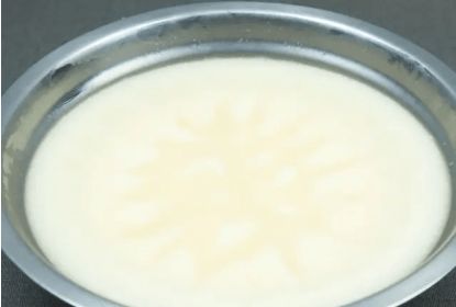 熬猪油,加油熬时,记得要多加3样料,猪油熬好白净香浓没腥味