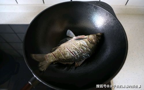 无论煎啥鱼,大厨教你一句口诀,保证鲜嫩入味,不粘锅也不破皮