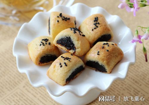 精致可爱的宝宝烘焙零食枣泥一口酥 一口一个 简单美味的小零嘴儿