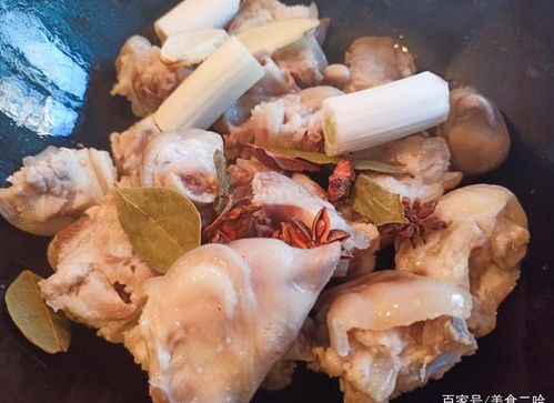 炖猪蹄时,牢记这1个要点,软烂入味不发腻,细腻离骨超解馋
