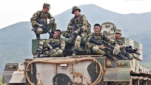 吴京没有军权,拍 战狼2 为什么能调用坦克,军方回答让人服气