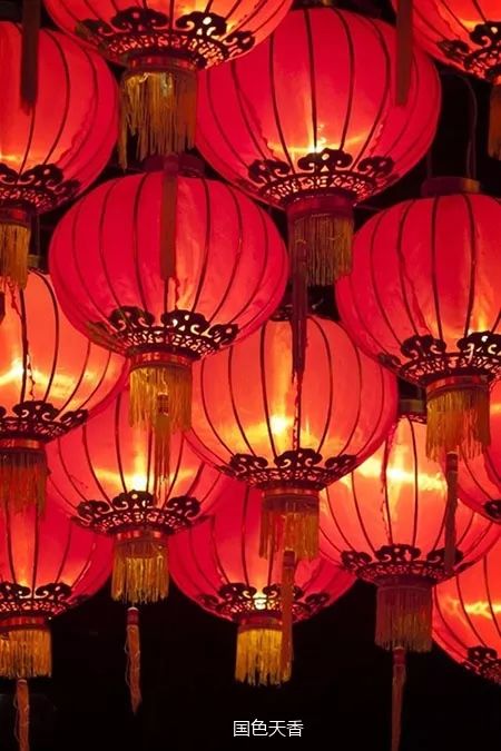 让幸福陪你过大年