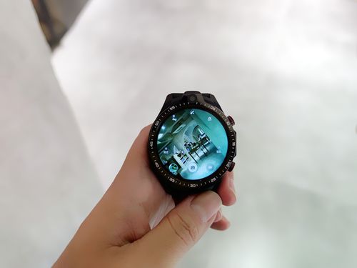 可以刷抖音 打电话的智能手表,Jeep黑骑士F X1手表体验