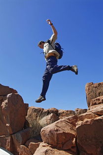 探索原真澳式风情 脚步丈量红土世界