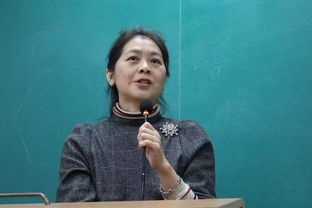 中国10大近代女作家,张爱玲和铁凝领衔,你看过她们几部作品