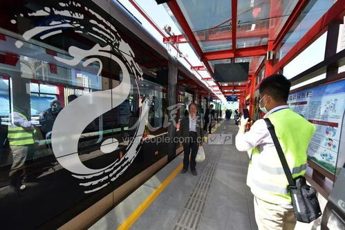 中国西北地区首条有轨电车开通运营