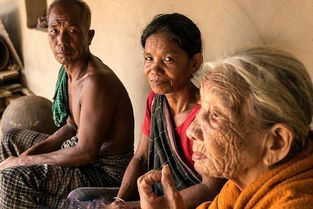 孟加拉族母女俩共侍一夫生活45年