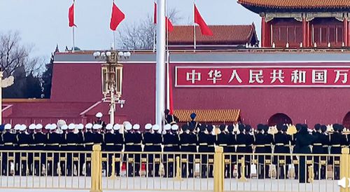 丁真第一次到北京看升国旗 实现梦想开心又激动