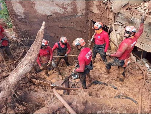 巴西东南部城市暴雨引发山体滑坡 已致5人死亡