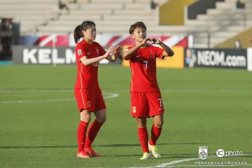 连足旧将造4球 中国女足亚洲杯开门红