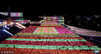 韩国釜山寺庙点亮5万个灯笼 为半岛和平祈福 