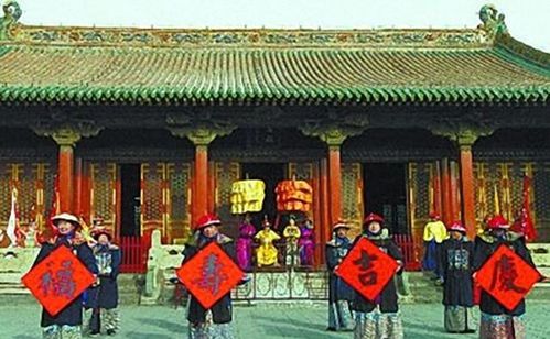 清朝皇宫过年流程,皇帝要给众人发红包庆贺,而红包装的不是钱