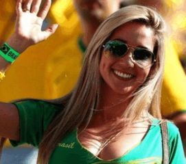 世界杯最美女主播 C罗、内马尔都爱她（组图）(巴西世界杯女主播)