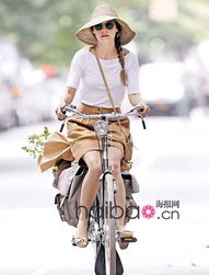 夏日街头的法式浪漫 学做奥黛丽 赫本 Audrey Hepburn 一样的优雅女人,不可缺少的 硬件 造型单品之一 自行车