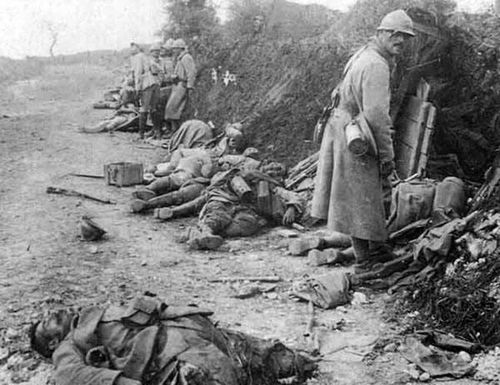 凡尔登战役如此惨烈：法军反攻制胜 德国为什么输了(凡尔登战役死了多少人)