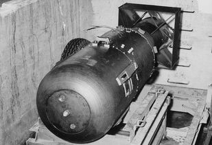 保罗蒂贝茨：驾驶B－29轰炸机投下世界第一颗原子弹(保罗蒂贝茨真的说过吗)