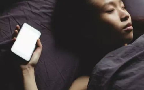 睡觉时把手机放在身边,它的辐射会影响健康吗 很多人都不了解