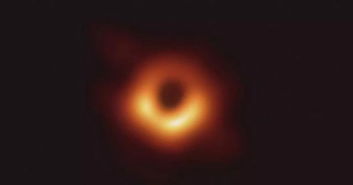 人类首张黑洞照片刚亮相,就被全球网友 玩坏 了