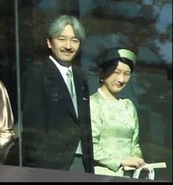 婚后抑郁,高龄拼子,叛逆欺凌,日本皇室也有一本难念的经