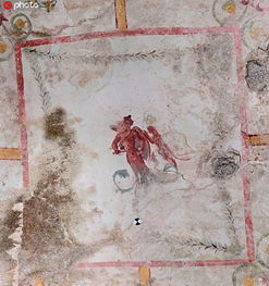 意工程团队修复古罗马帝国皇宫时发现密室 可见大量精美壁画